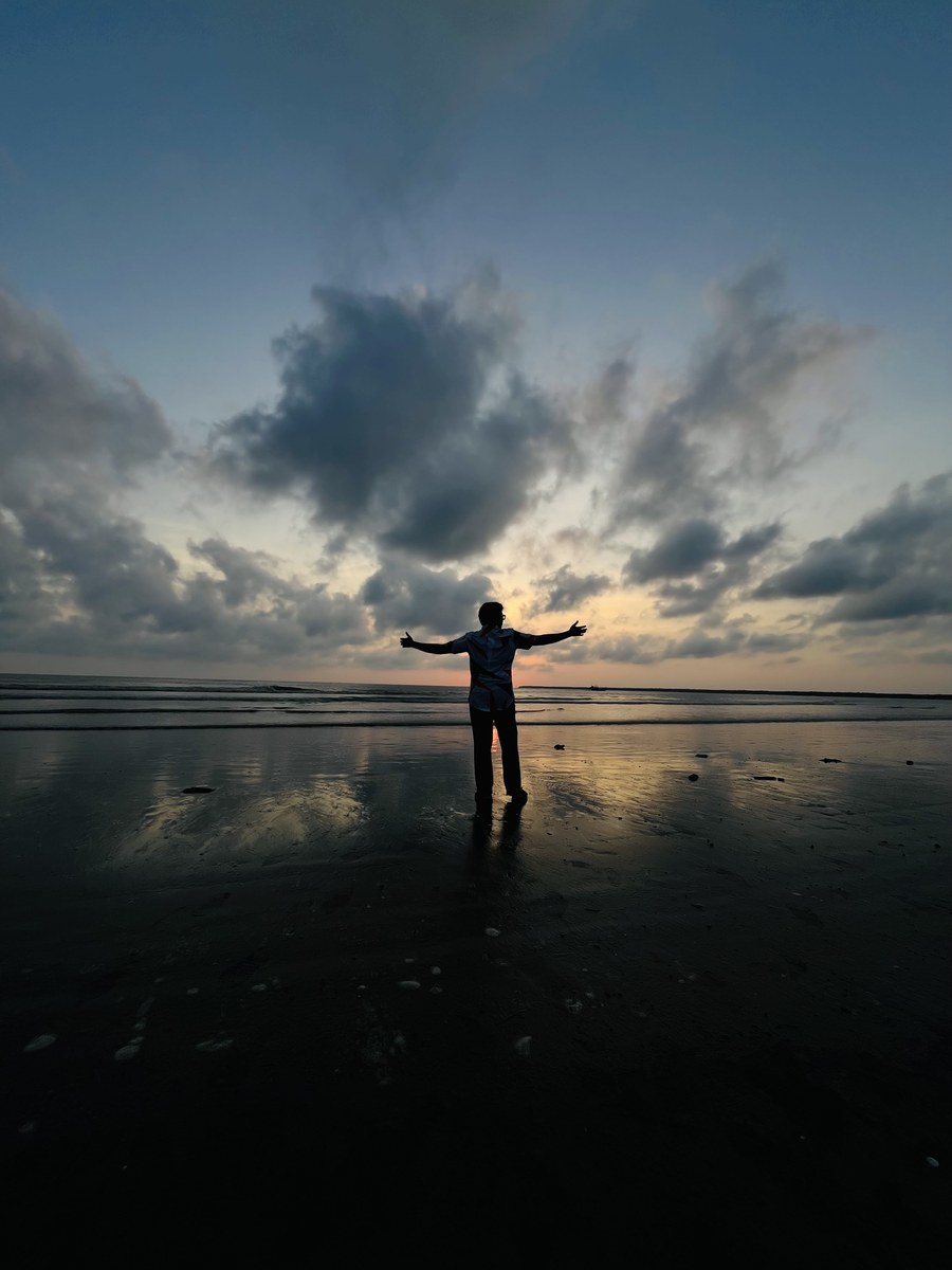 Rambo Zenin — Automation Developer, EA Developer & Entrepreneur